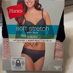 Hanes Bikini Briefs with Lace Trim - Black & Blush